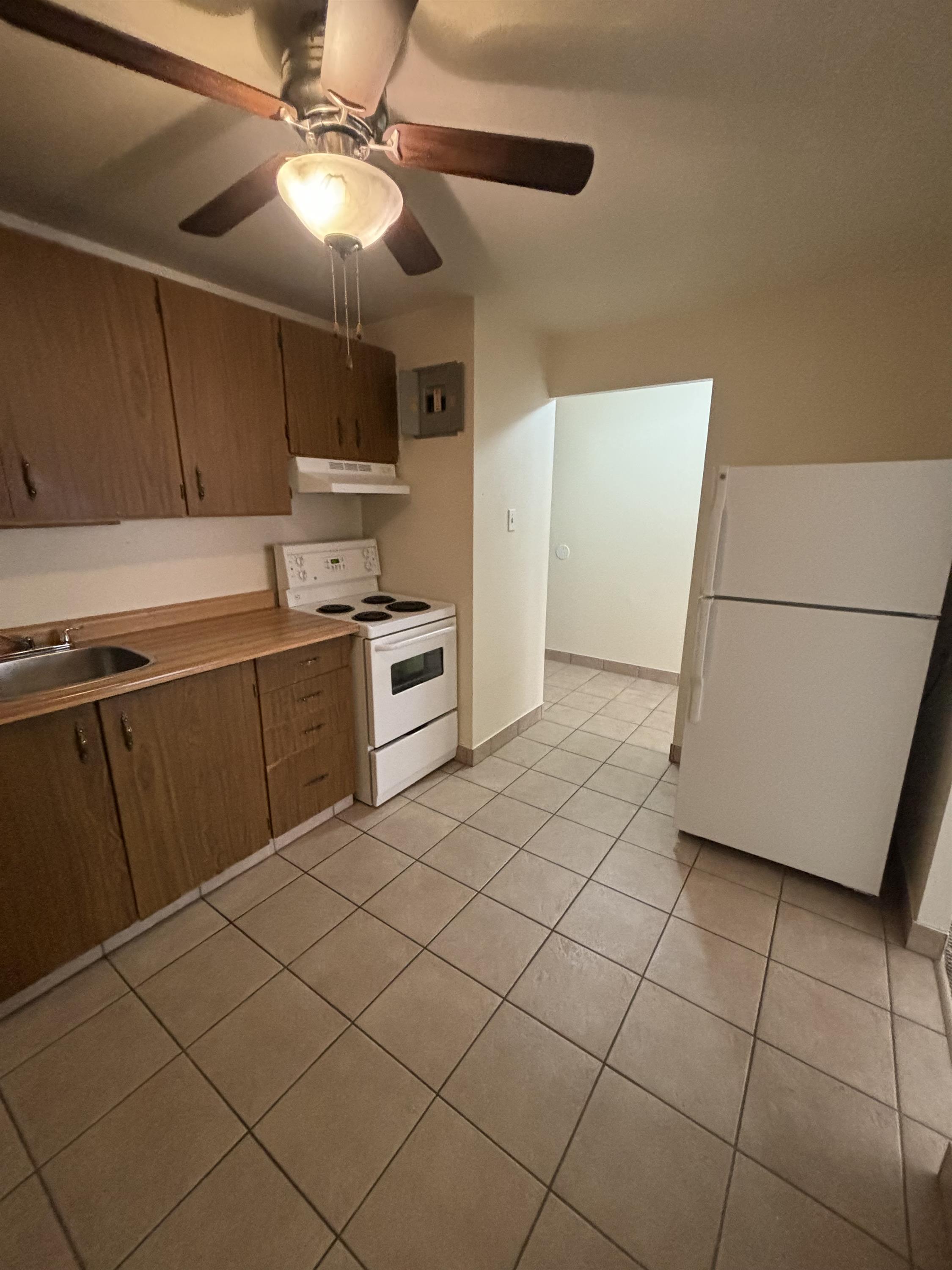 131 College Avenue South Unit 402