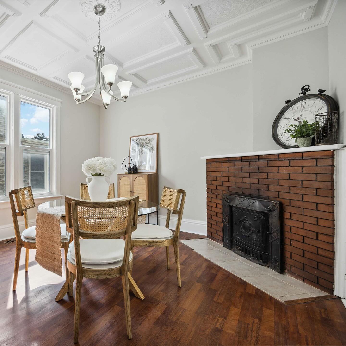 229 Brock Street South - Main