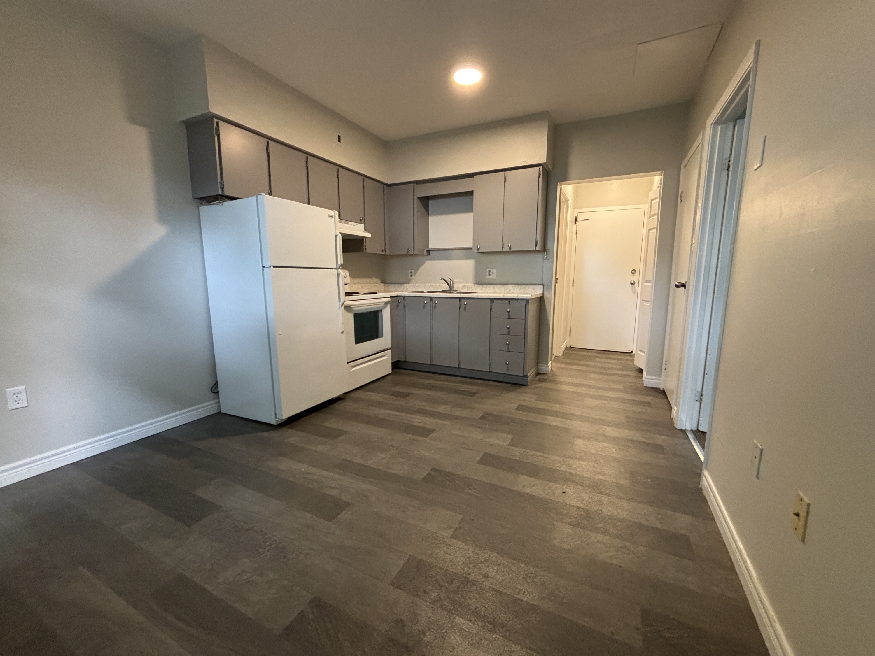 177 Albert Street Unit 14
