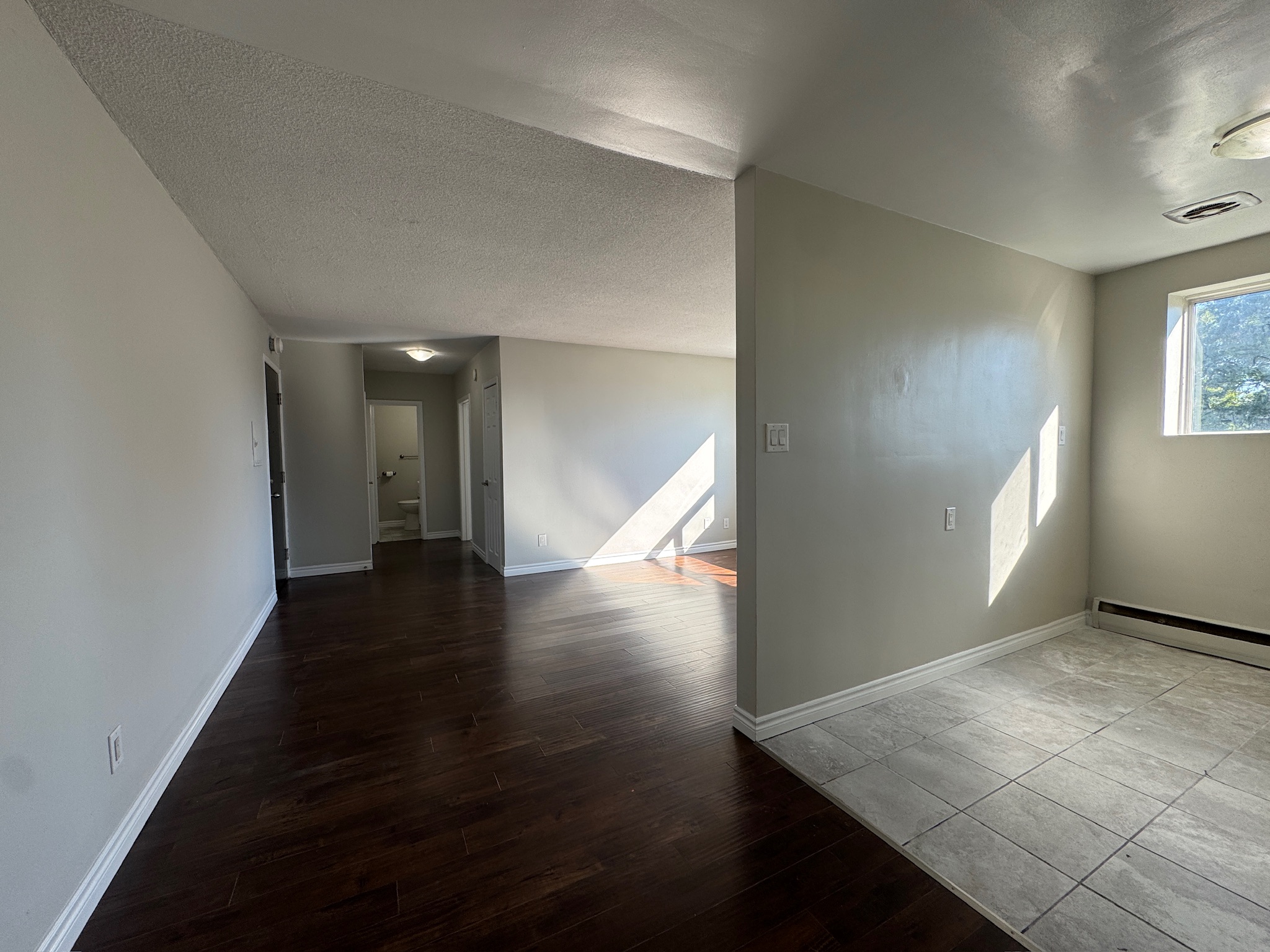 13 Lansdowne Avenue North - 5