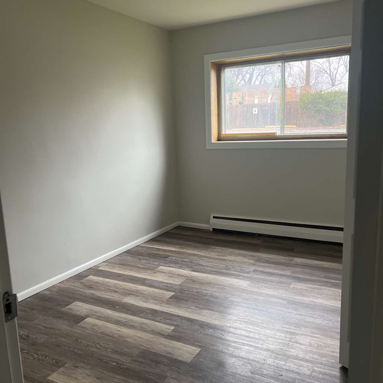 121 Walnut Avenue South Unit 2