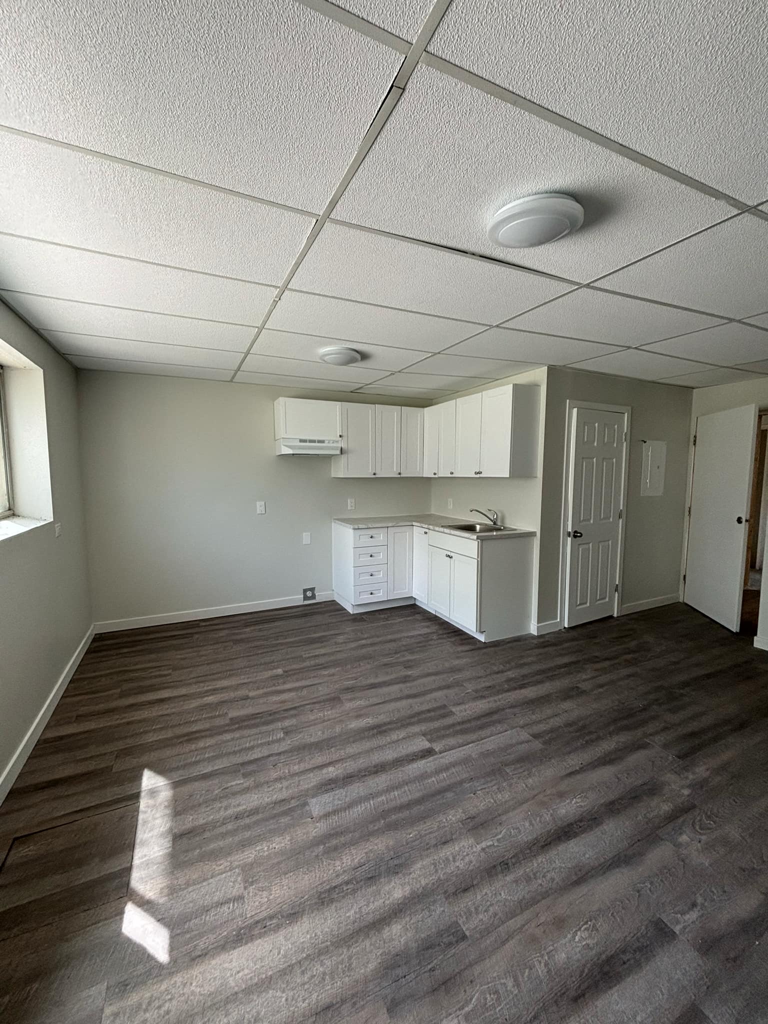 121 Walnut Avenue South - 9